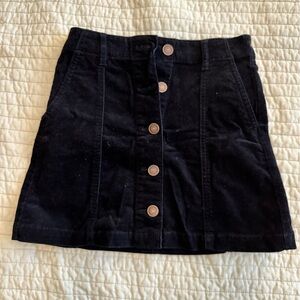 F21 corduroy button miniskirt (black, NWOT)